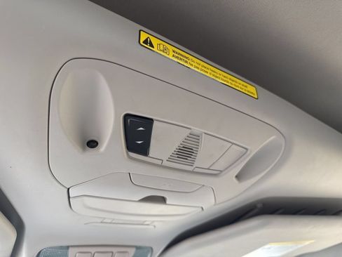 Used 2019 Ford Transit Connect Titanium w/ Titanium Premium Package FWD image 35