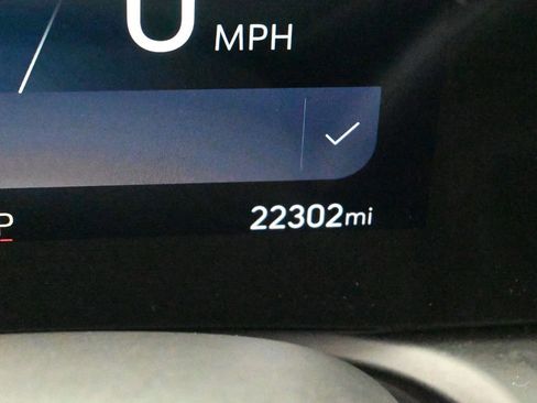 Used 2025 Buick Encore GX Preferred image 38