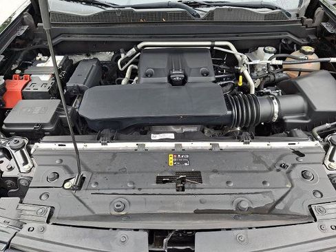 Certified 2023 Chevrolet Colorado LT w/ LT Convenience Package III AWD/4WD image 29