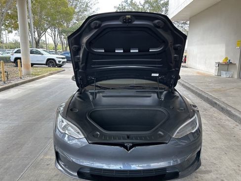 Used 2022 Tesla Model S Plaid image 13