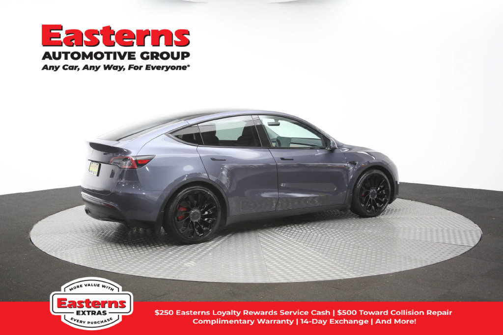Used 2023 Tesla Model Y Performance AWD/4WD image 40