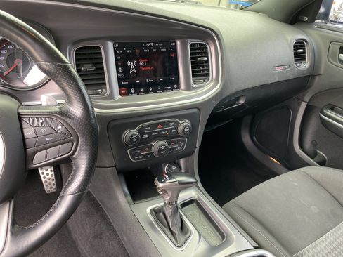 Used 2020 Dodge Charger Scat Pack RWD image 11