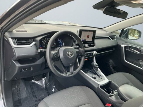 Used 2024 Toyota RAV4 XLE image 11