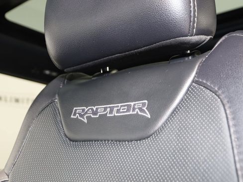 Used 2017 Ford F150 Raptor w/ Equipment Group 801A Mid image 31