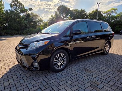 Certified 2020 Toyota Sienna XLE