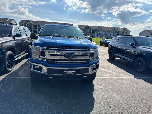 Used 2018 Ford F150 XLT w/ Equipment Group 302A Luxury AWD/4WD image 3