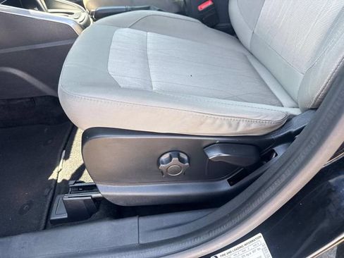 Used 2021 Ford EcoSport SE w/ SE Convenience Package FWD image 23