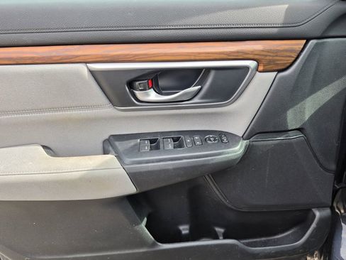 Used 2019 Honda CR-V EX image 5
