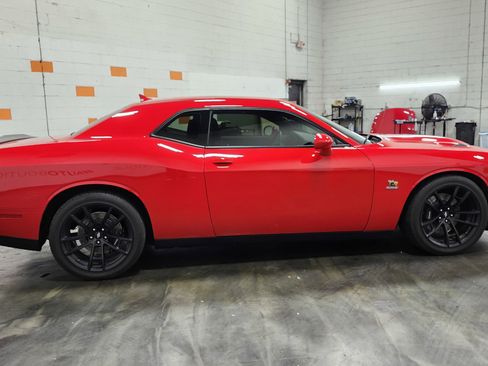 Used 2020 Dodge Challenger R/T Scat Pack image 16
