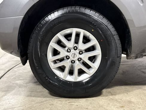 Used 2019 Nissan Frontier SV RWD image 26