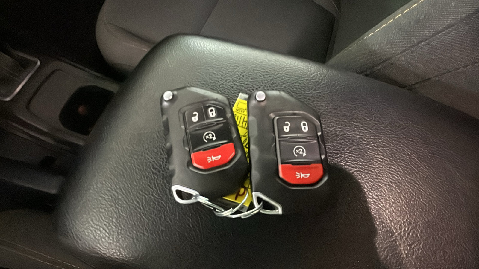 Used 2024 Jeep Wrangler Unlimited AWD/4WD image 24