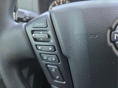 Used 2025 Nissan Frontier S AWD/4WD image 19