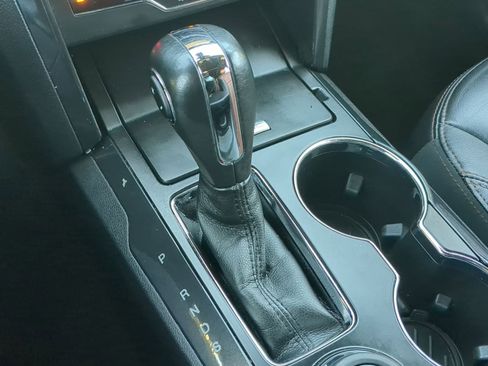 Used 2019 Ford Explorer XLT w/ Equipment Group 202A image 38