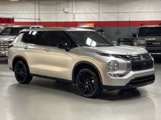 Used 2022 Mitsubishi Outlander SEL Black Edition video 2