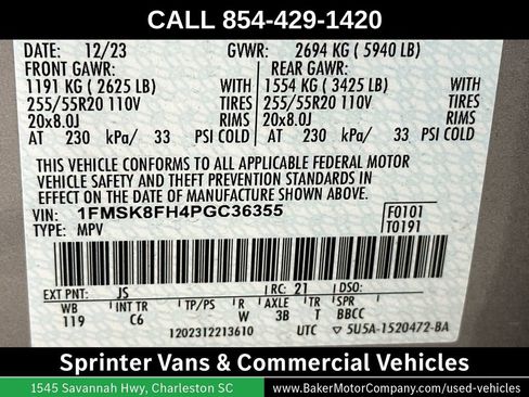 Used 2023 Ford Explorer Limited w/ Equipment Group 301A AWD/4WD image 36