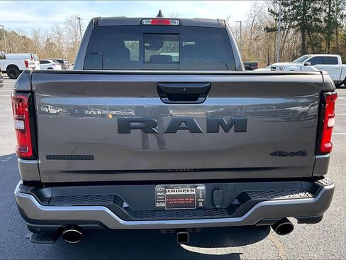 New 2026 RAM 1500 4x4 Crew Cab image 9