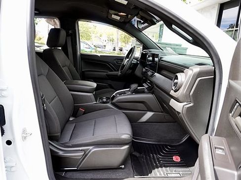 Used 2024 Chevrolet Colorado Trail Boss AWD/4WD image 14