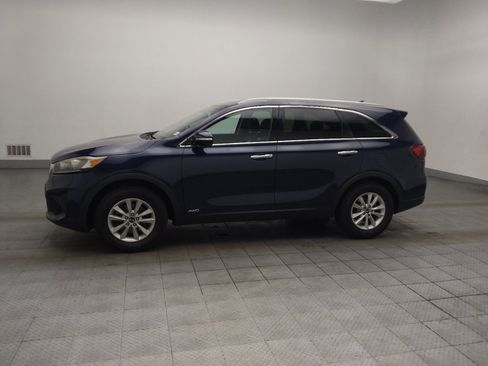 Used 2019 Kia Sorento AWD w/ LX Convenience Package image 2