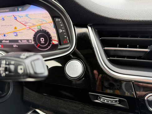 Used 2018 Audi Q7 3.0T Prestige w/ Prestige Package image 30