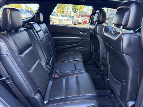 Used 2018 Dodge Durango R/T w/ Technology Group image 32
