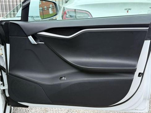 Used 2020 Tesla Model S Long Range Plus AWD/4WD image 43