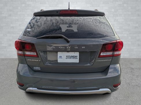 Used 2020 Dodge Journey Crossroad image 6