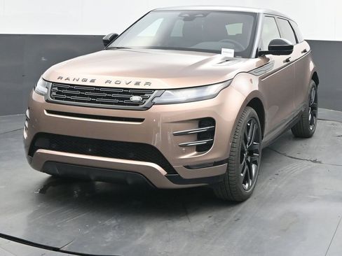 New 2026 Land Rover Range Rover Evoque Dynamic SE image 2