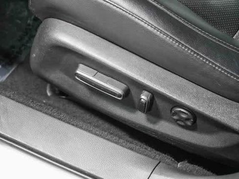 Used 2018 Honda Accord Touring image 23