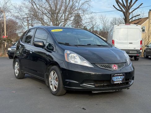 Used 2011 Honda Fit image 1