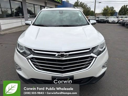 Used 2019 Chevrolet Equinox Premier AWD/4WD image 2