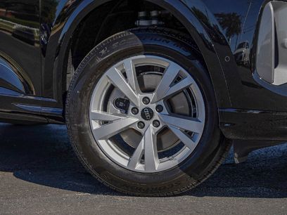 New 2025 Audi Q5 Premium