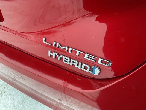 Used 2022 Toyota Avalon Limited w/ Advanced Safety Package image 10