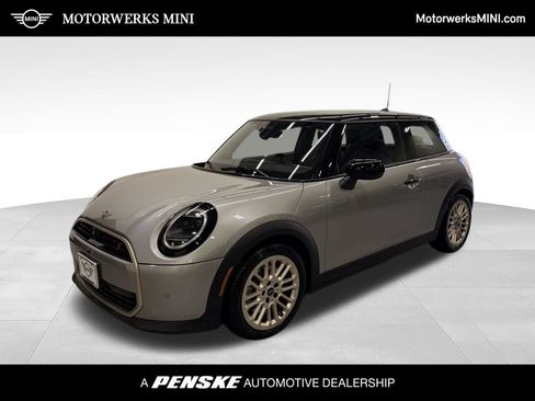 Used 2025 MINI Cooper S FWD image 1