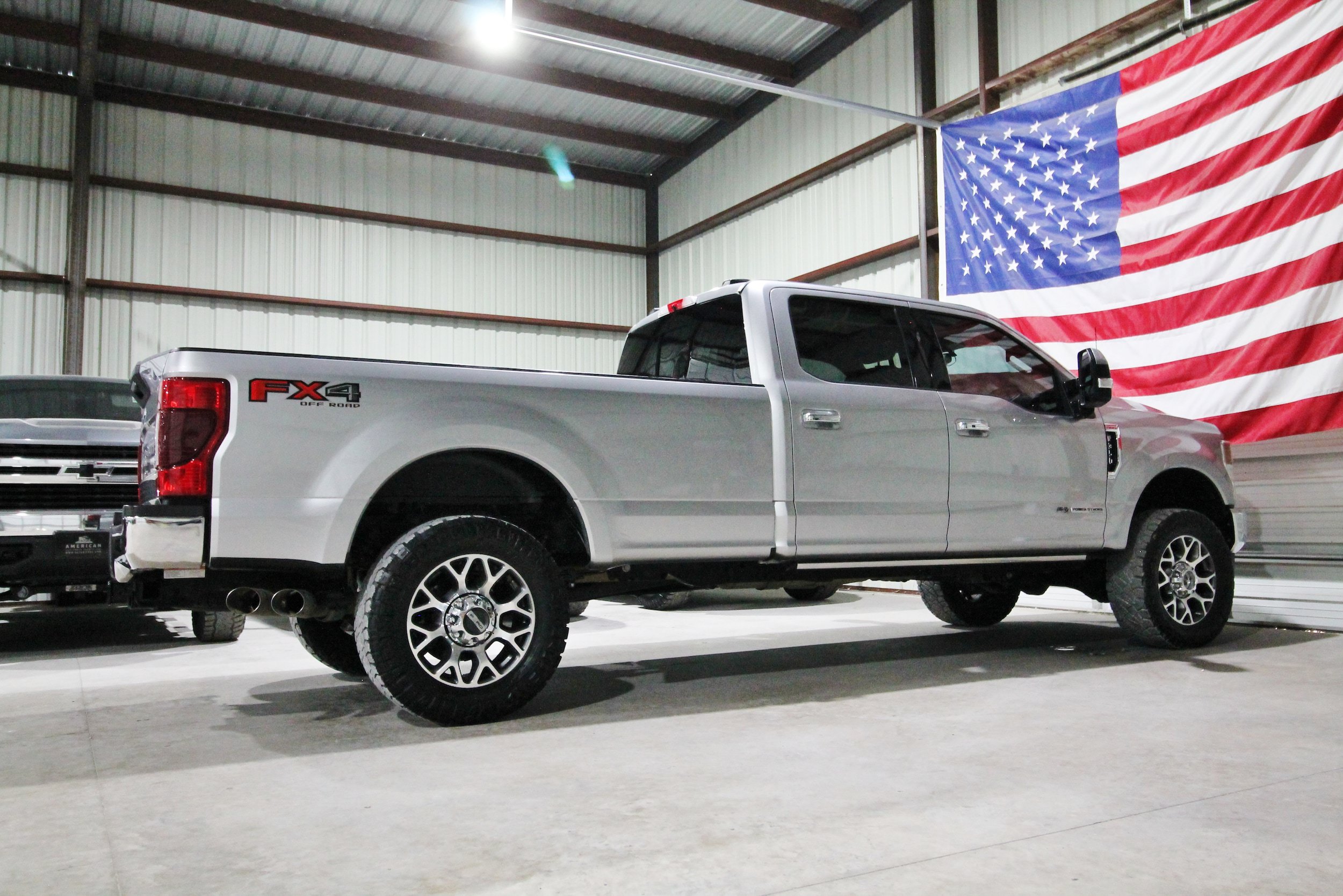 Used 2021 Ford F350 Lariat w/ Lariat Ultimate Package AWD/4WD image 12