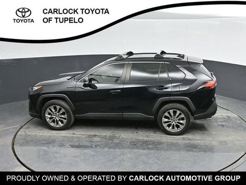 Used 2021 Toyota RAV4 XLE Premium image 37