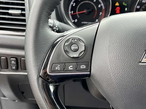 Used 2025 Mitsubishi Outlander Sport AWD image 25