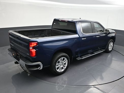 Used 2023 Chevrolet Silverado 1500 LTZ RWD image 19
