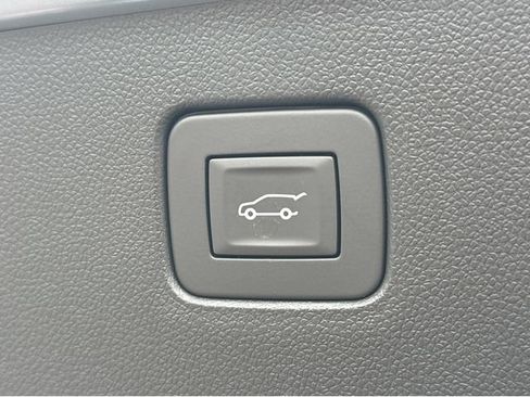 New 2026 Buick Envista Sport Touring w/ Convenience I Package FWD image 32
