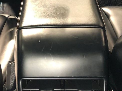 Used 2023 Tesla Model Y Long Range image 38