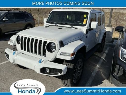 Used 2022 Jeep Wrangler Unlimited Sahara image 1