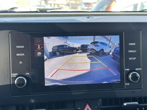 Certified 2024 Kia Sportage LX image 19