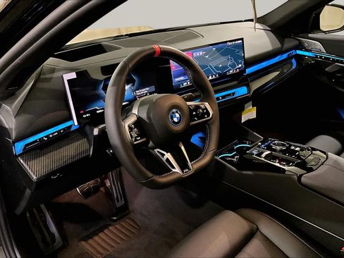New 2026 BMW i5 M60 AWD/4WD image 9