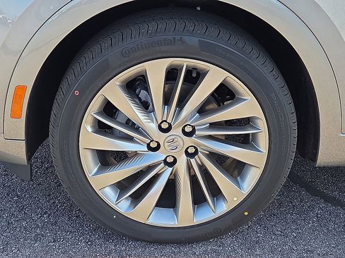 New 2026 Buick Envision Avenir image 7