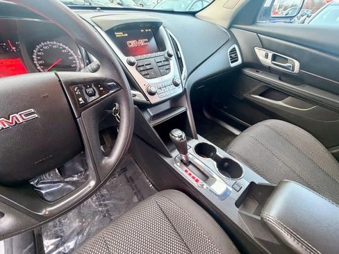 Used 2017 GMC Terrain SLE image 11