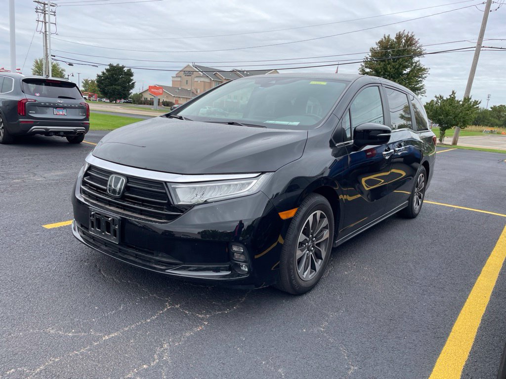 Used 2024 Honda Odyssey EX-L image 2