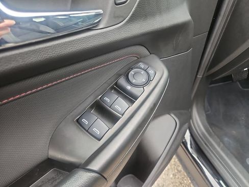 Used 2023 Chevrolet TrailBlazer RS FWD image 11