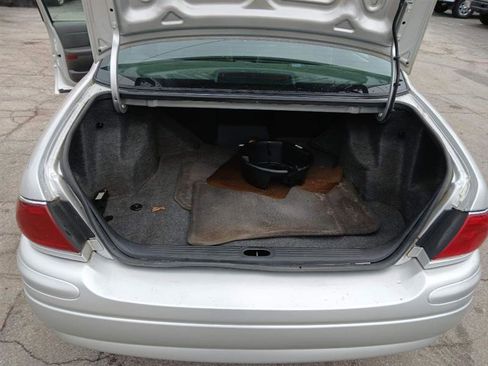 Used 2002 Buick Le Sabre Custom image 11