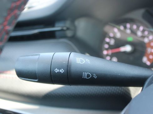 Used 2025 Jeep Compass Trailhawk AWD/4WD image 36