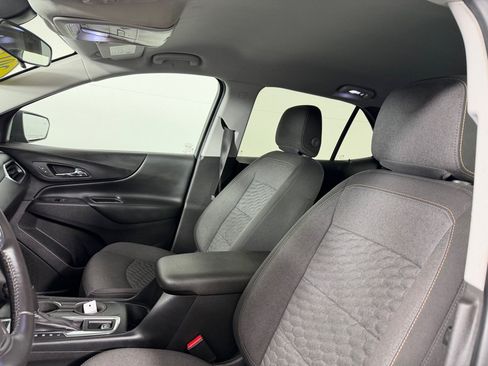 Used 2019 Chevrolet Equinox LT AWD/4WD image 11
