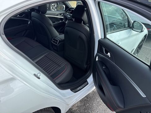 Used 2026 Genesis G70 3.3T Sport Prestige image 13